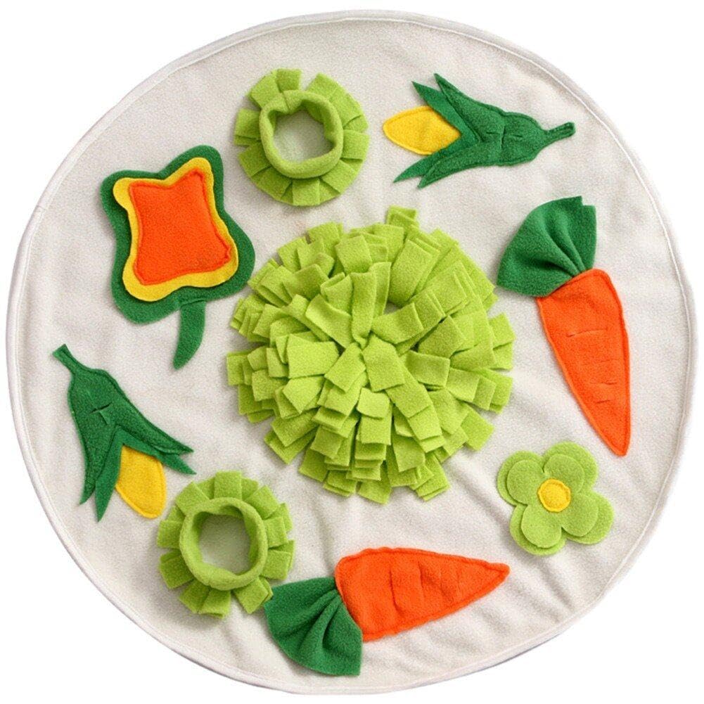 Rabbit Guinea Pig Foraging Mat Round Carrot Flower Snuffle Mats Washable Littlest Pet Sniffing Pad Dispenser for Bunny Hamsters