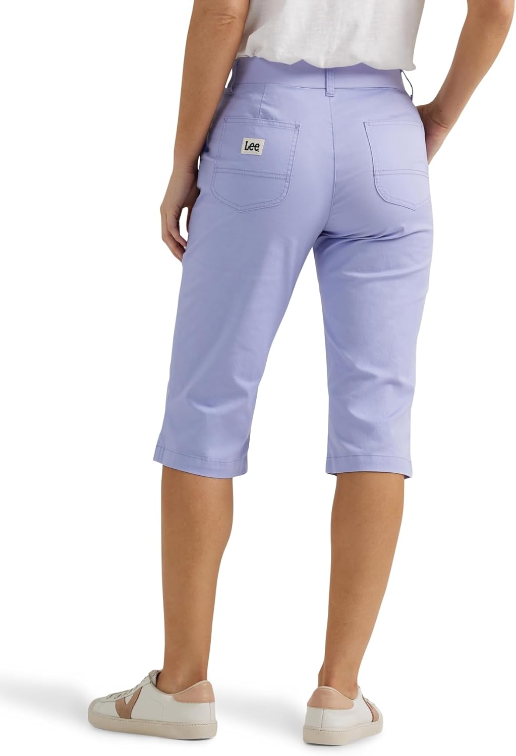 Lee Women’s Ultra Lux Comfort with Flex-to-go Utility Skimmer Capri Pant