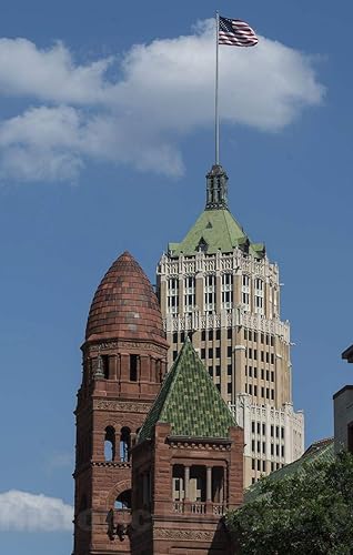 Foto pictórica histórica - Dos lugares de interés de San Antonio, Texas, son capturados en el mismo marco en primer plano es arquitecto J- Fine Art
