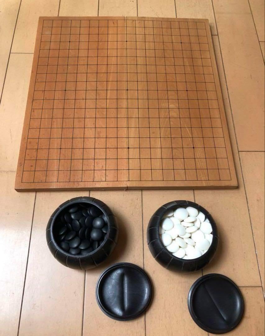 木製囲碁盤セット 黒白石付き 碁盤・囲碁用品 販売・通販【前川榧碁盤店】