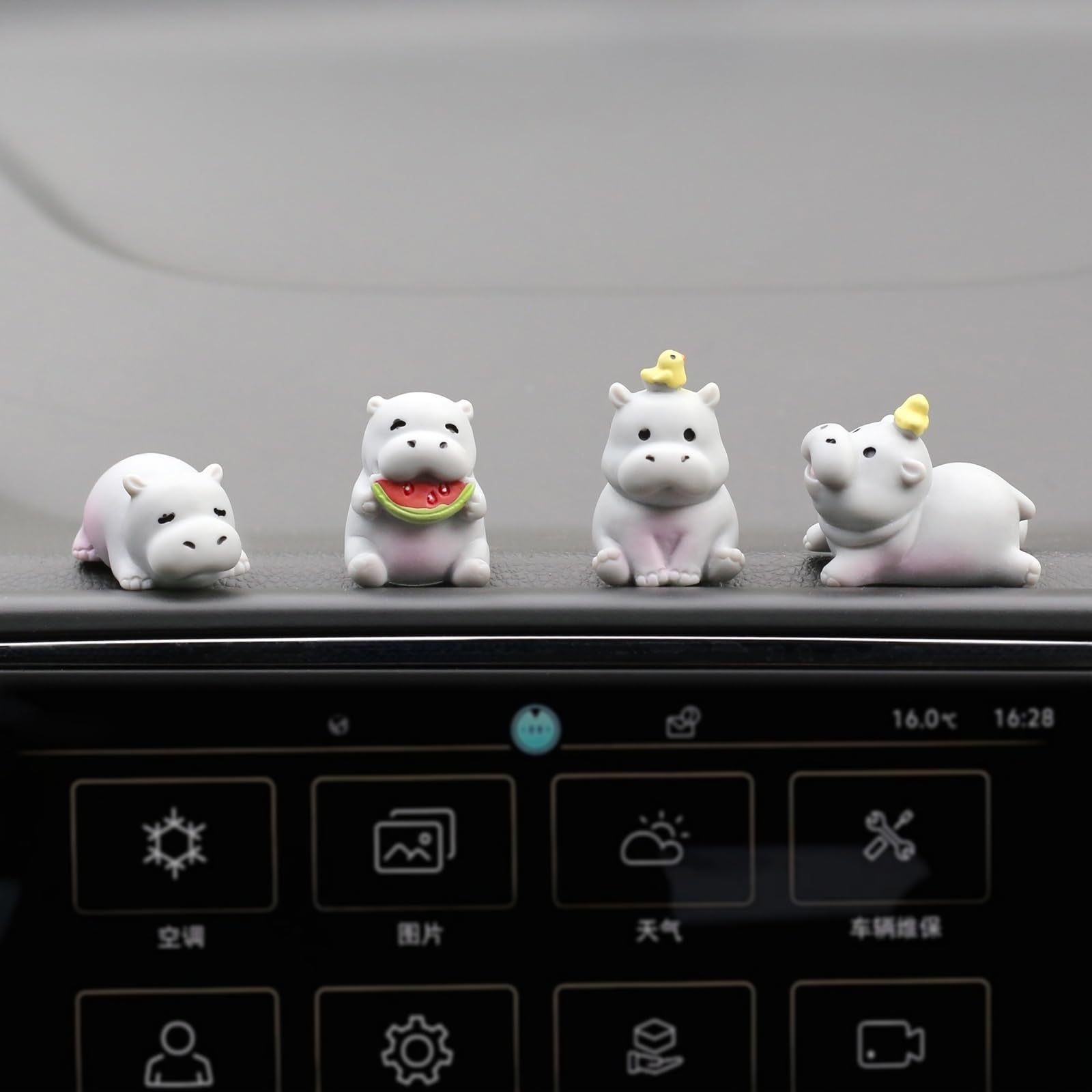 Hippos Car Dashboard Decorations Interior 4 Pcs Mini Hippo Figurine Cute Car Accessories Rearview Mirror Decor for Women