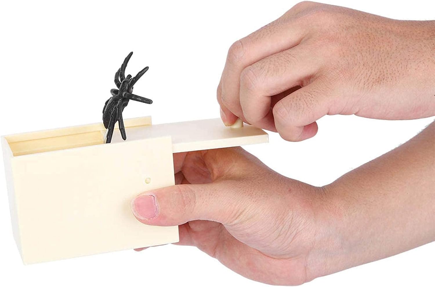 HERCHR Fake Spider in Box, Funny Trick Adults Prank Gift for Halloween April Fool's Day, 3.7 x 2.5 x 2.2in