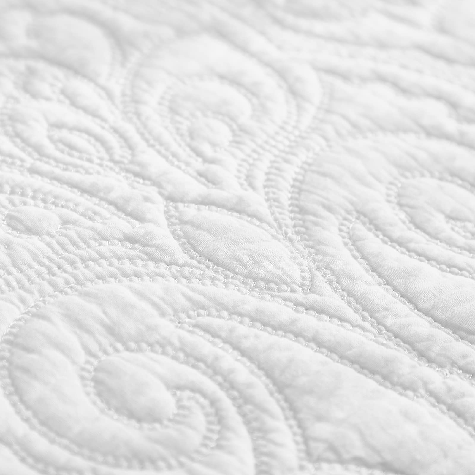Brandream White Paisley Quilted Pillow Shams Standard Size Pillow Cases Set of 2 100% Cotton Soft Decorative Pillow Covers