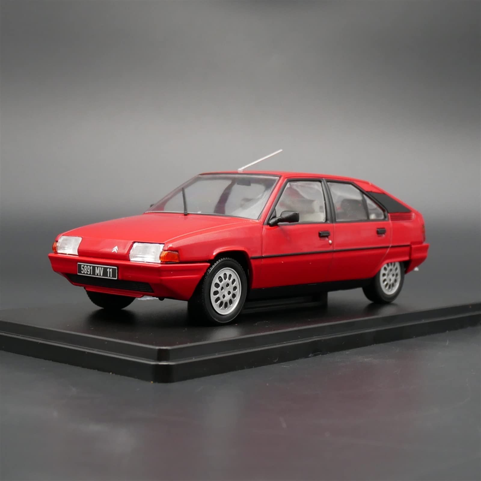 503-192ODEON 1/43 シトロエン BX 1983 ホワイト 503-192ODEON 1/43 シトロエン BX 1983 ホワイト 2025年最新】1