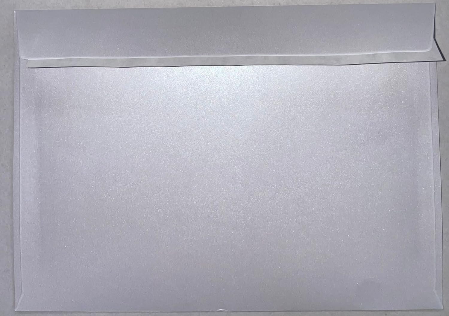 C4 Coloured Envelopes for A4 Paper/Card Peel & Seal Flap Envelopes Pack of 100 (Pearl White Peel & Seal)