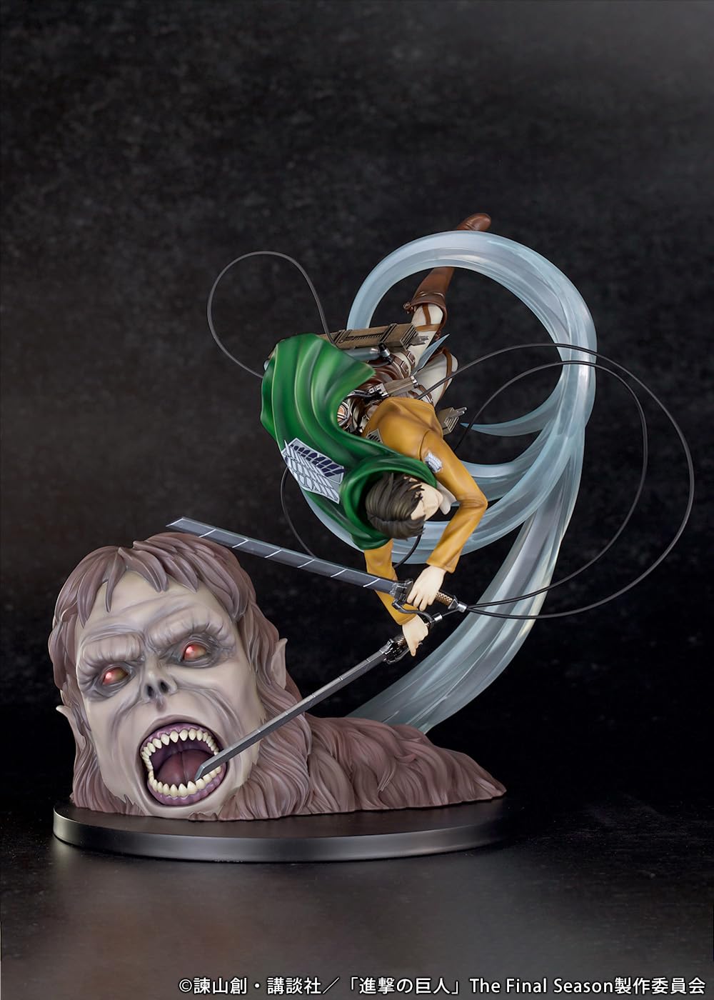 Proof Levi vs Beast Titan Ver. Fig. 27,5 cm Attack on Titan