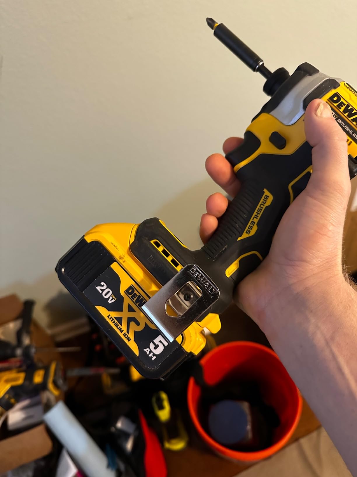 DEWALT 20V MAX Lithium-Ion 5.0 AH Battery (2-Pack) photo review