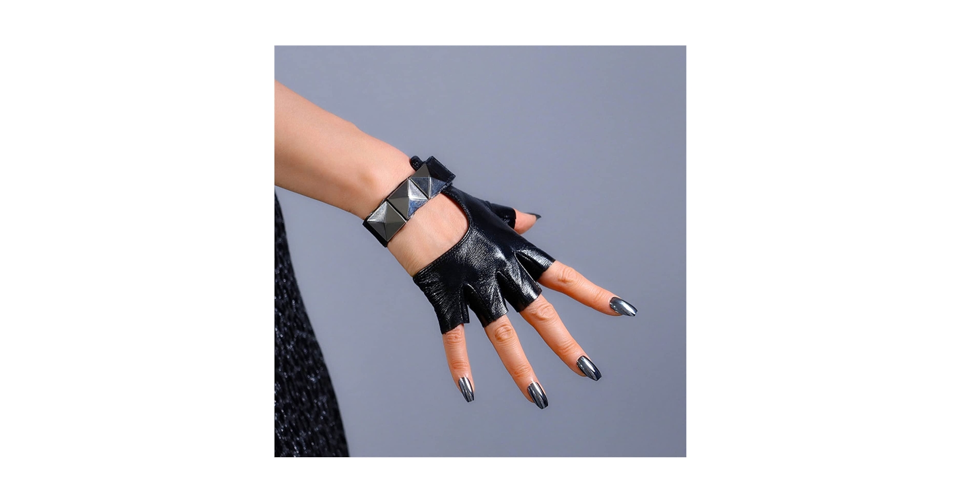 Amazon.co.jp: レディースレザーフィンガーレスグローブ 革の