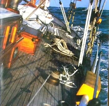 Paperback Nautical Quarterly #10 Book