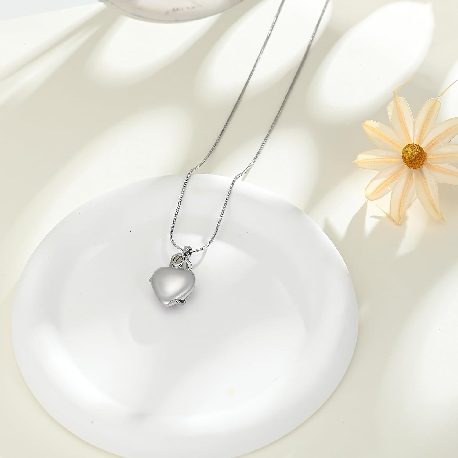 zeqingjw Crystal Heart Cremation Jewelry Flower Urn Necklace for Ashes for Women Human Pet Ashes Holder Pendant Keepsake Urn Memorial Ash Jewelry - Image 8