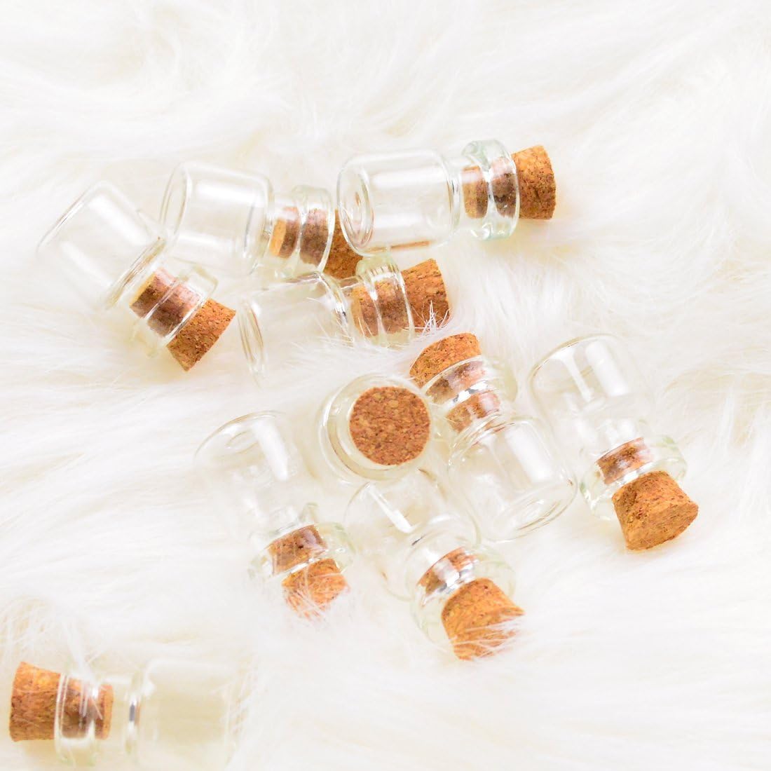 Marrywindix 50 Pcs 1ml-extra Mini Tiny Clear Glass Jars Bottles with Cork Stoppers, Glass Bottles for DIY, Arts & Crafts, Projects, Decoration, Party Favors