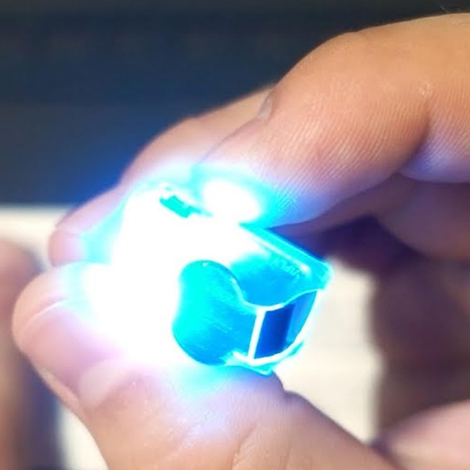 Zumbador para drones inalámbricos FPV con luz LED, batería de 80 mAh, giroscopio integrado, alarma de drones perdidos