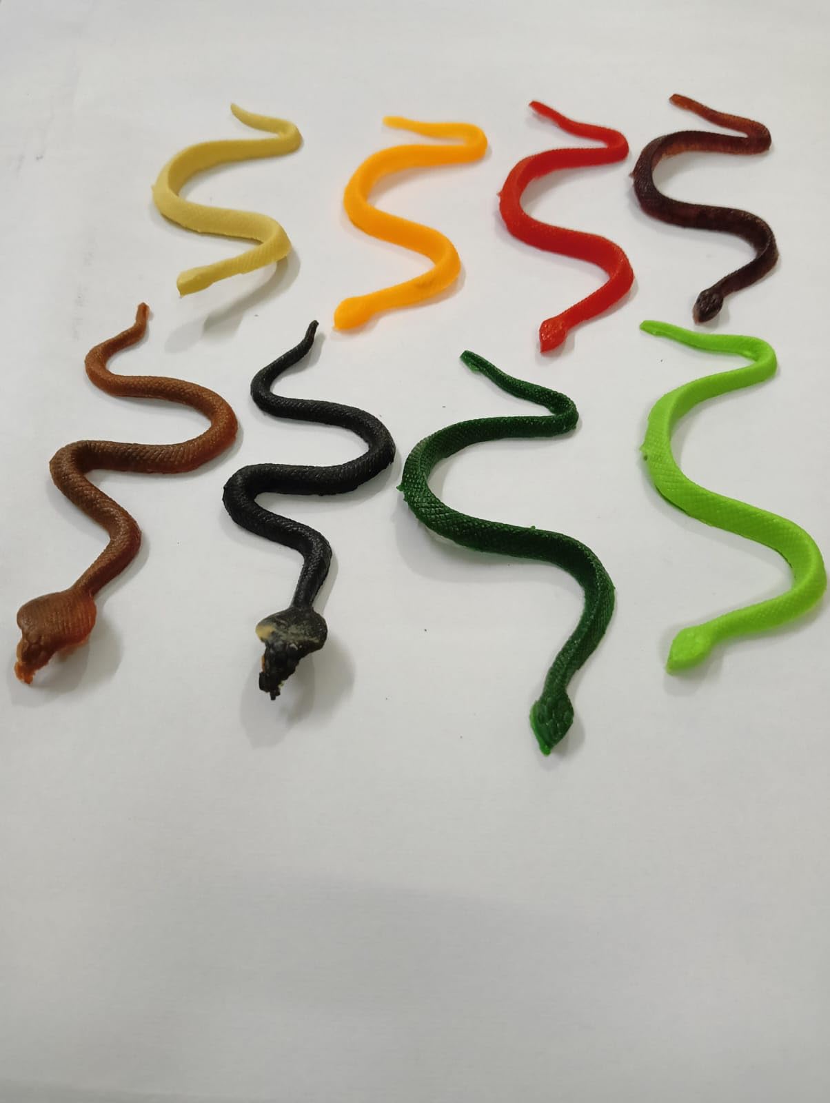 Chuz N Pick Fancy Mini Snake Reptiles Toy Figure Playing Set for Kids, Art Craft Decoration (Pack of 12) (B09QZ2M6SY) Amazon Price History, Amazon Price Tracker