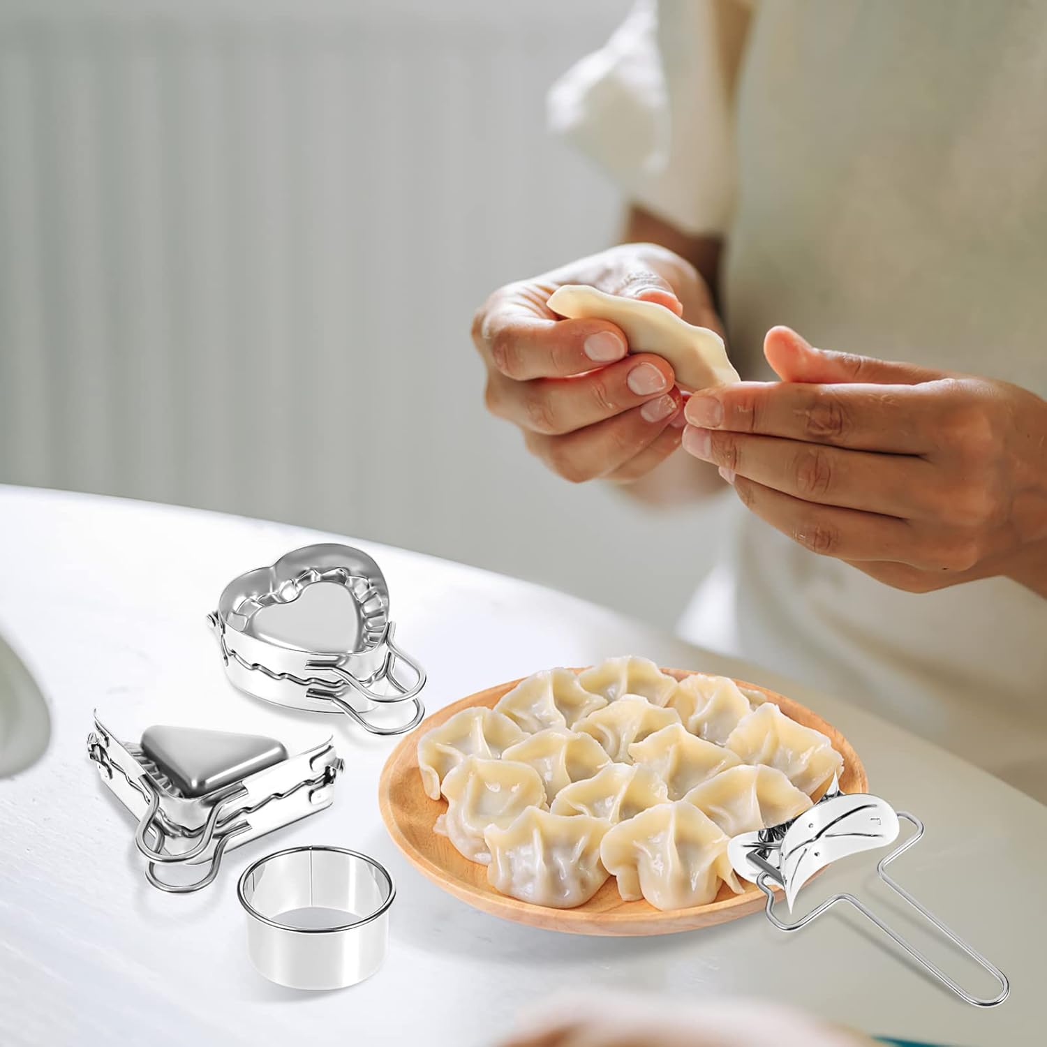 2sets Dumpling Press Mould Wonton Maker Empanada Maker Press Dumpling Tool for Cooking
