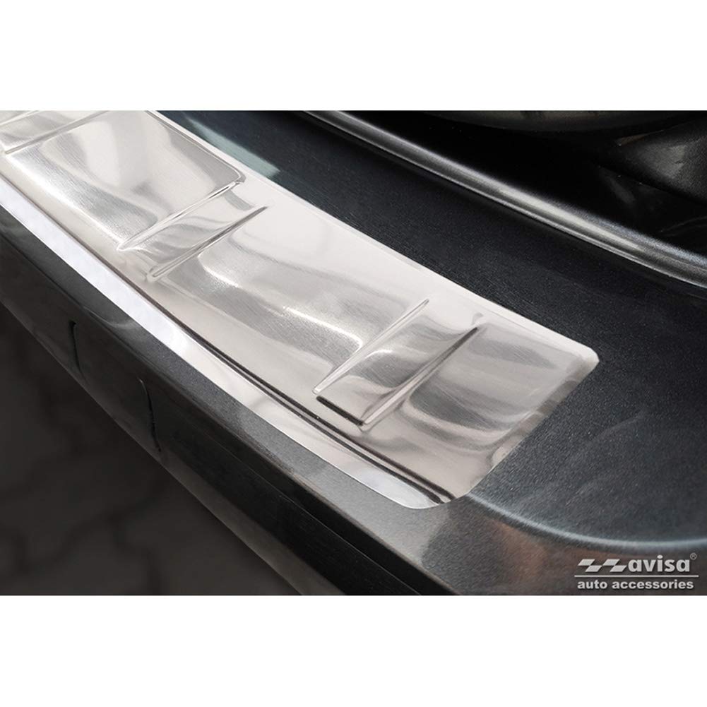 Seuil de coffre arriere inox Volkswagen Transporter T6 2015- (hayon arriere) 'Ribs' AUTOSTYLE Seuil de coffre arriere inox Volkswagen Transporter T6 2015- (hayon arriere) 'Ribs' AUTOSTYLE