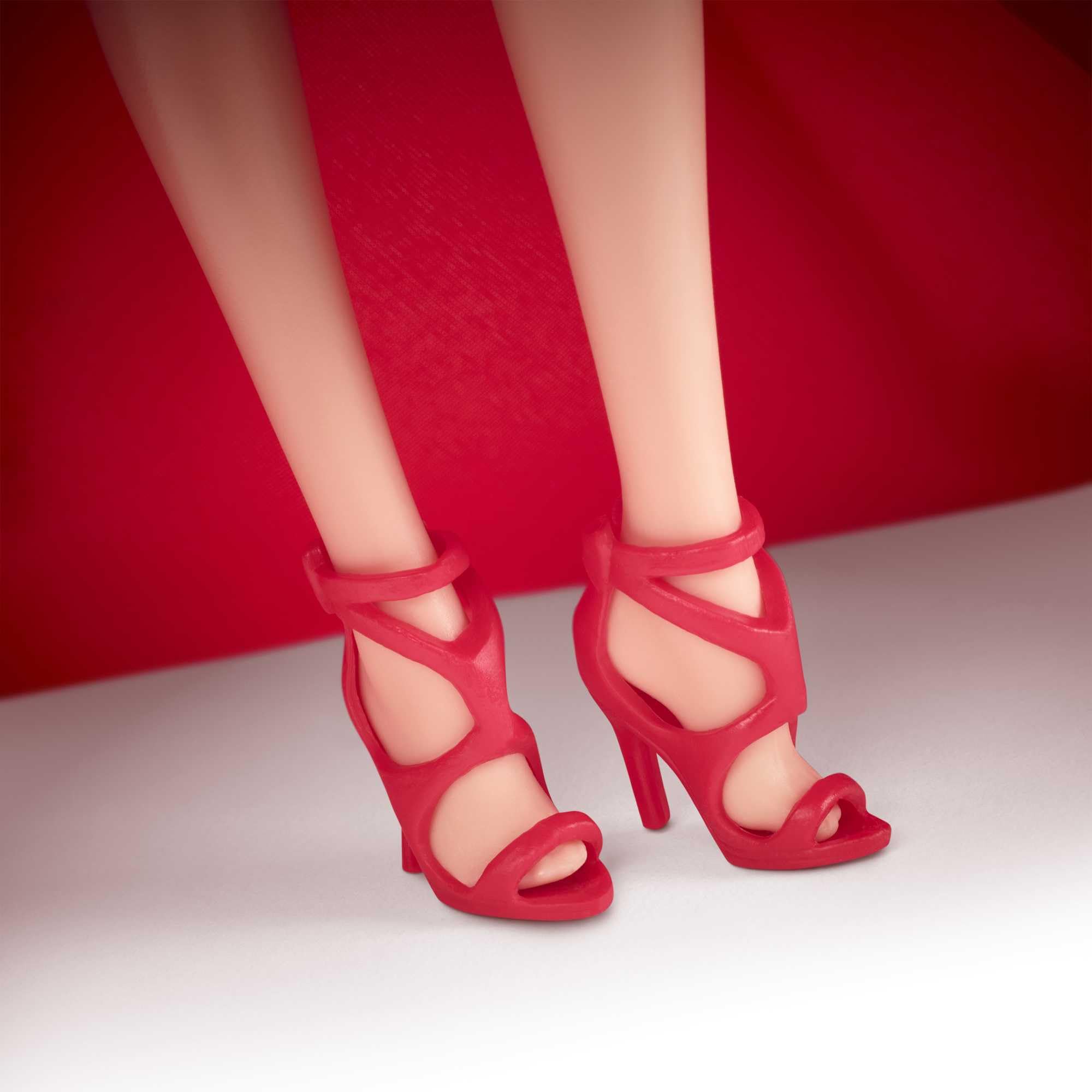 Barbie - Barbie Signature Magia delle Feste 2022 bambola bionda, capelli ondulati, abito rosso con ampia gonna e orecchini pendenti, da collezione, Giocattolo e regalo per Bambini 6+ Anni, HBY03