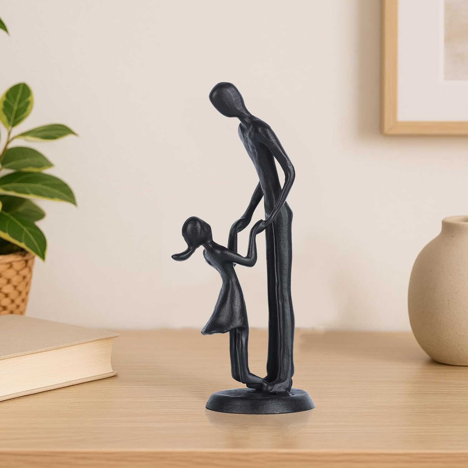Father Daughter Figurine – Iron Dad and Daughter Gift for Father’s Day, Memorial or Birthday, Sentimental Sculpture Statue from Little Girl, Stepfather or Toddler Daughter, Valentine’s Gifts