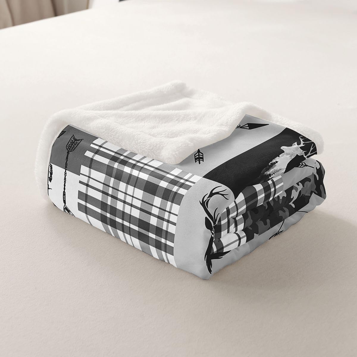 Feelyou Black White Camo Sherpa Blanket Plush Fuzzy Deer Hunting Fleece Throw Blanket Boys Girls Camouflage for Bed Couch Chair Living Room Antlers Bedroom Decor Twin 60"x80" - Image 4