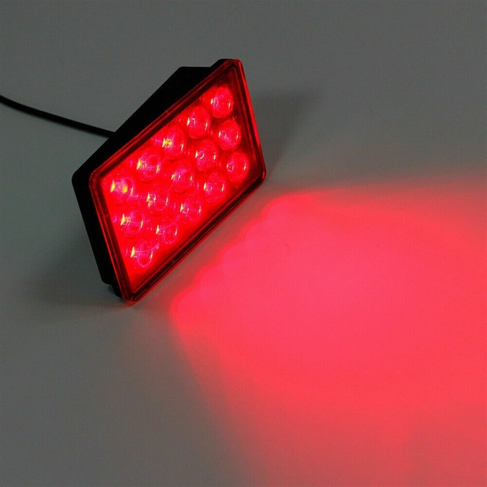 Generico Luce freno Posteriore 3a terza luce stroboscopica lampeggiante freno di per coda arresto 12V luci universali per auto per lampada segnalazione rosso/nero stile F1