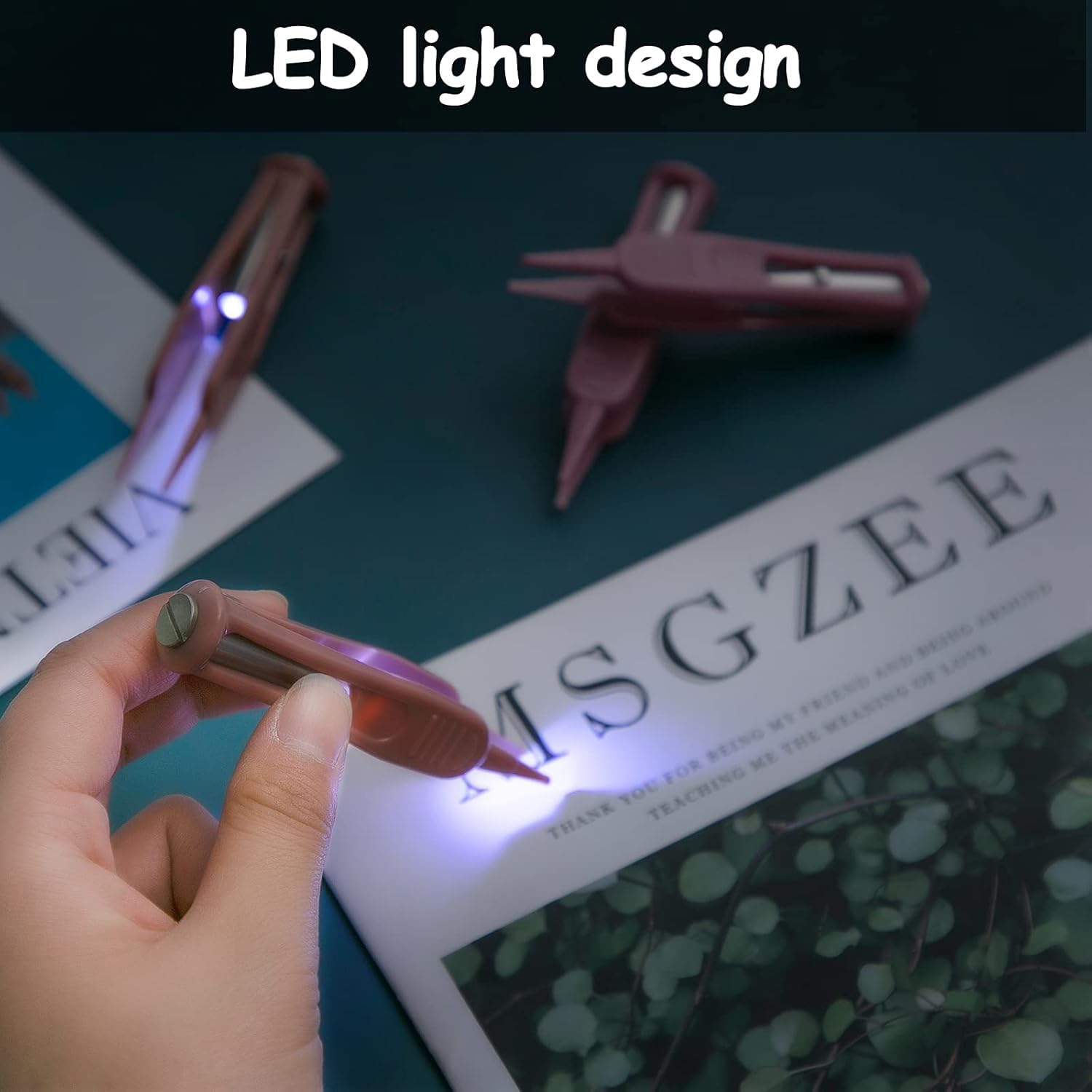 Pinza Nasale per Neonati Antiscivolo Testa Rotonda Sicurezza Orecchio Naso Ombelico Strumento Clip Cleaner con Luce LED per Ragazzo Ragazza