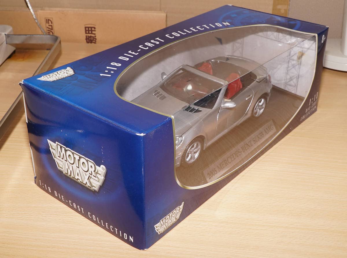 Amazon.co.jp: 1/18 Mercedes-Benz メルセデスベンツ SLK55 AMG