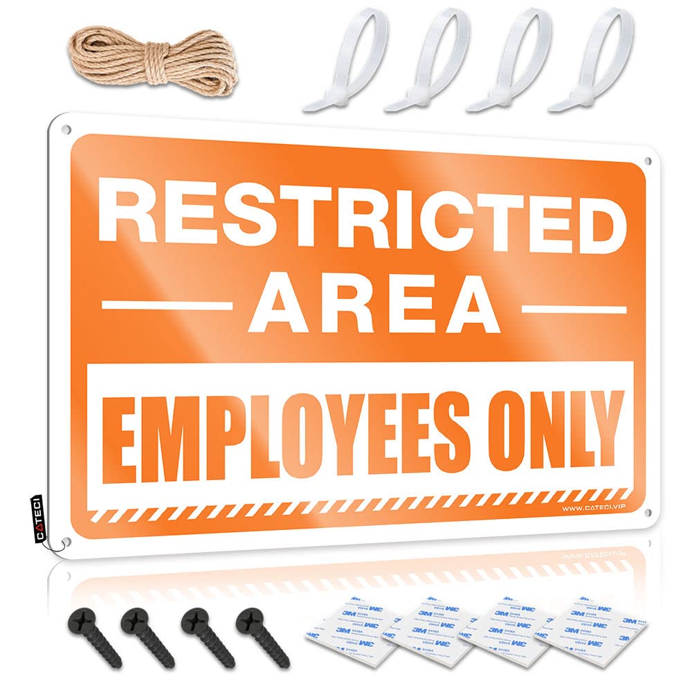 Funny Wall Signs Decaor Backyard Humor Gift For Doctor Restricted Area Sign Employees Only - Easy To Hang Art(20X30CM)