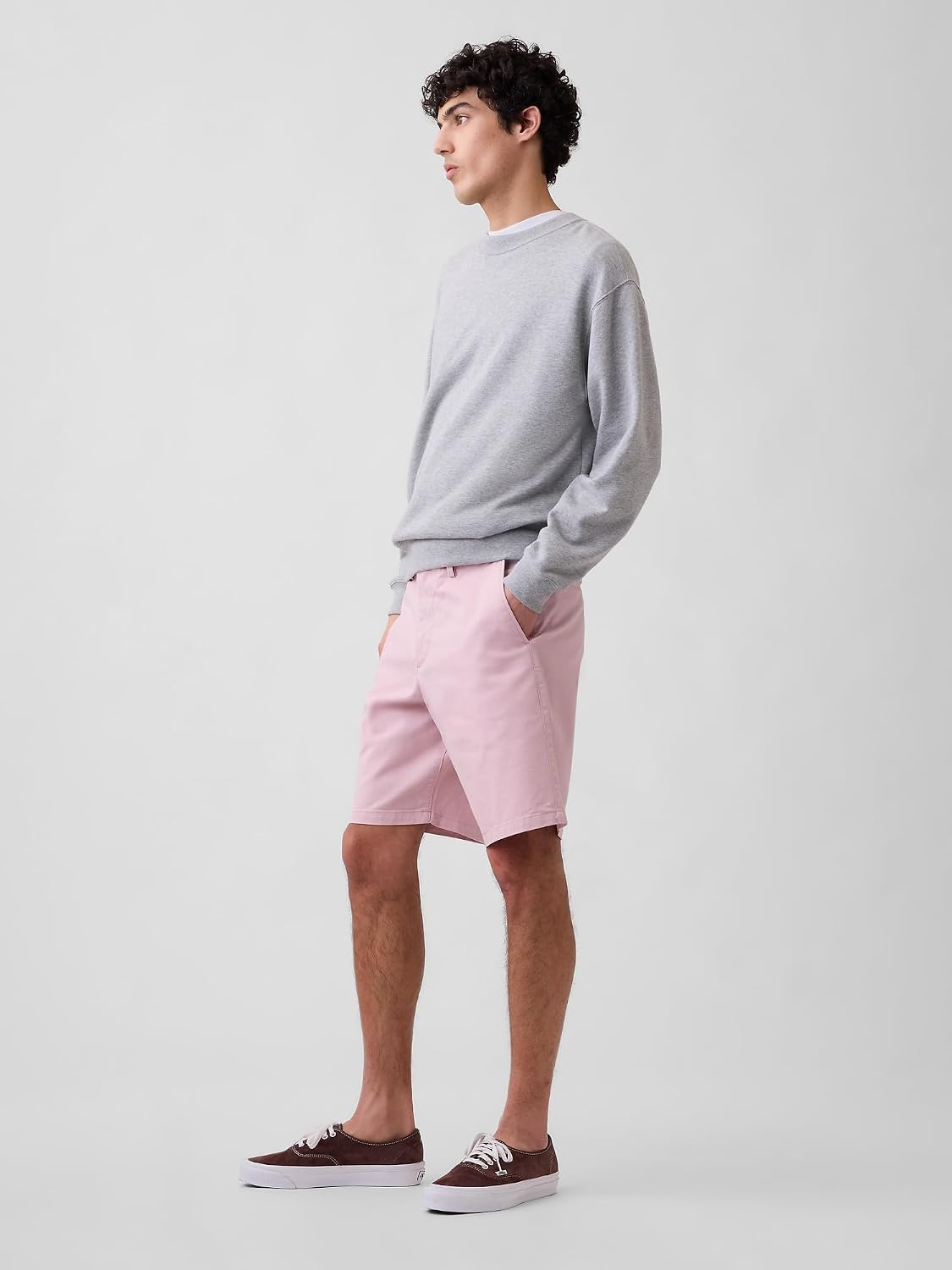 Gap Men's 9" Essential Shorts