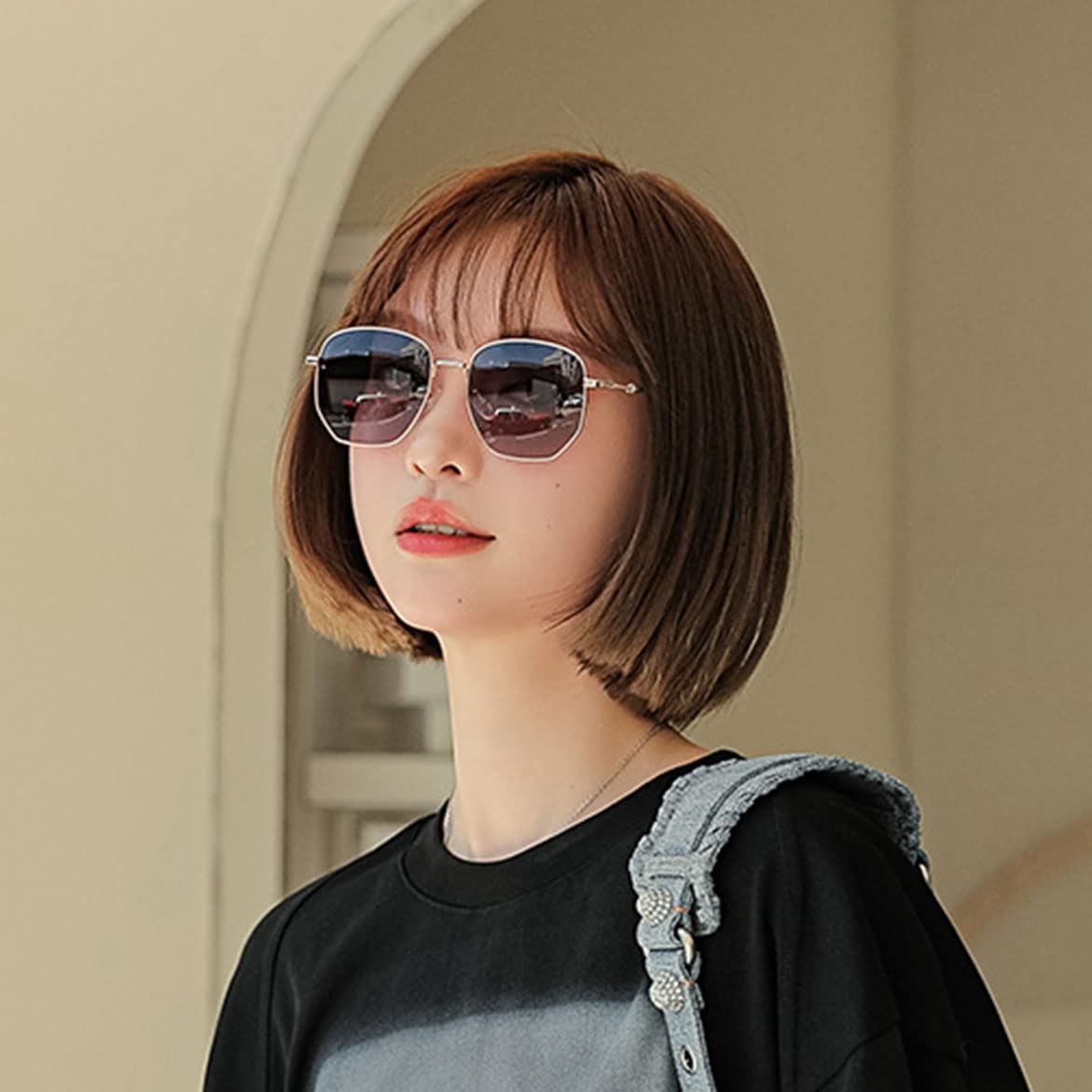 Amazon.com: NEWCES Small Square Polarized Sunglasses for Men  display picture 2