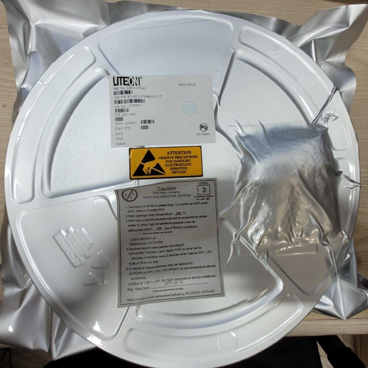 Generic (2500 PCS) LSP1117EAG Compatible with LITEON