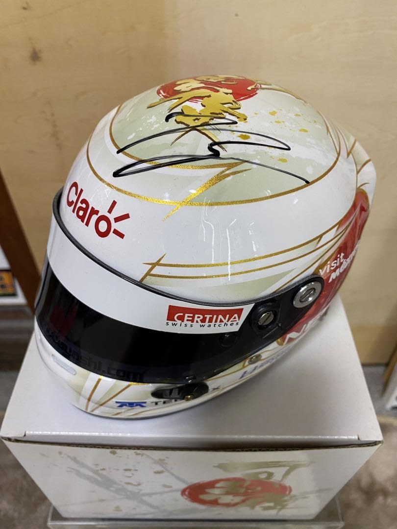 Amazon.co.jp: 直筆サイン入り 小林可夢偉 1 2ヘルメット 日本GP 2012