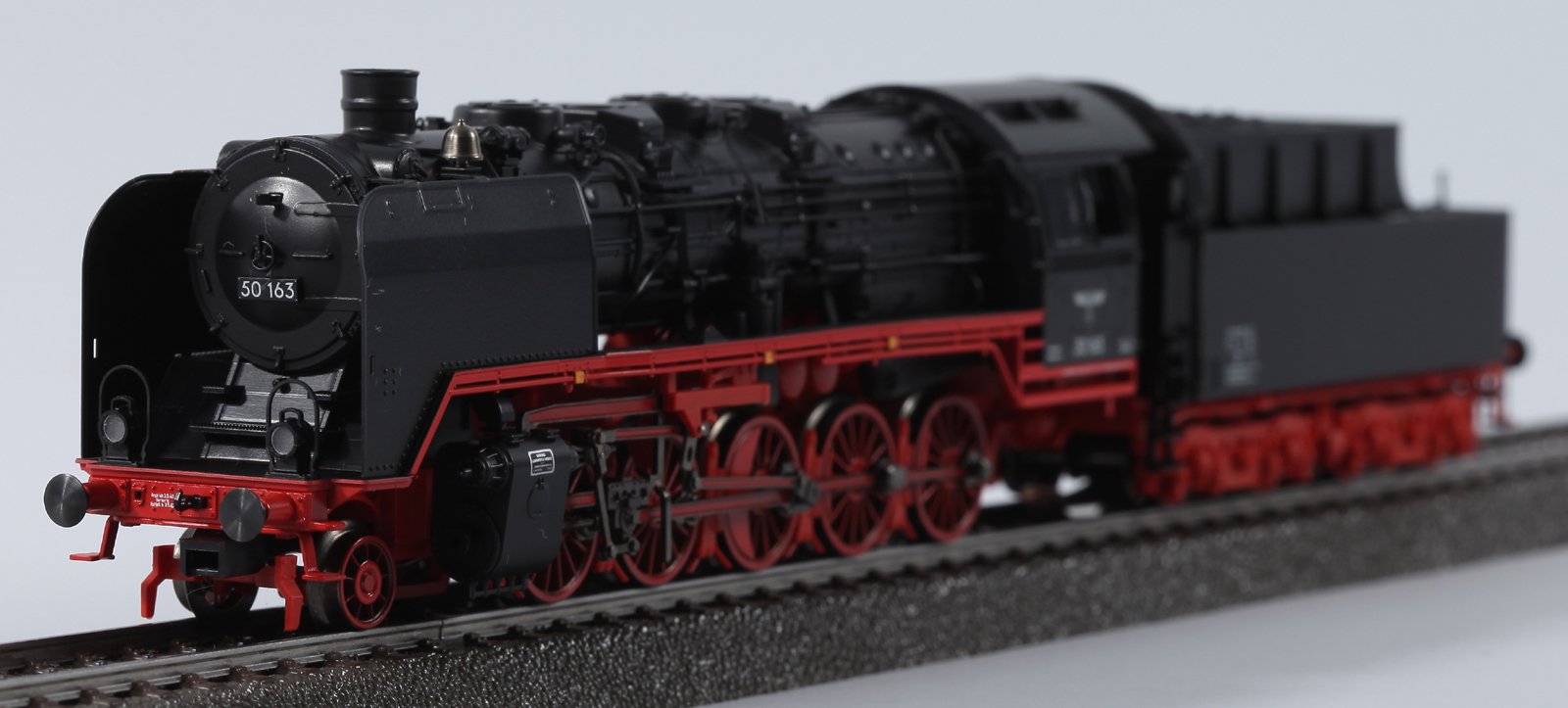 Amazon.com: Marklin My World DRG Class 50 Steam Locomotive with