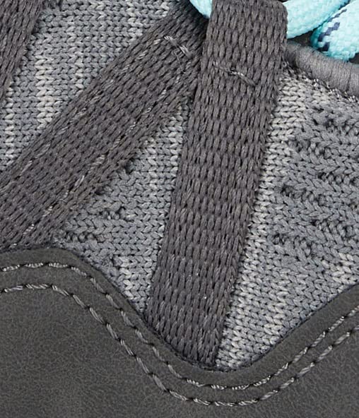 Image of Eddie Bauer Women's Klamath Hiking Sneaker