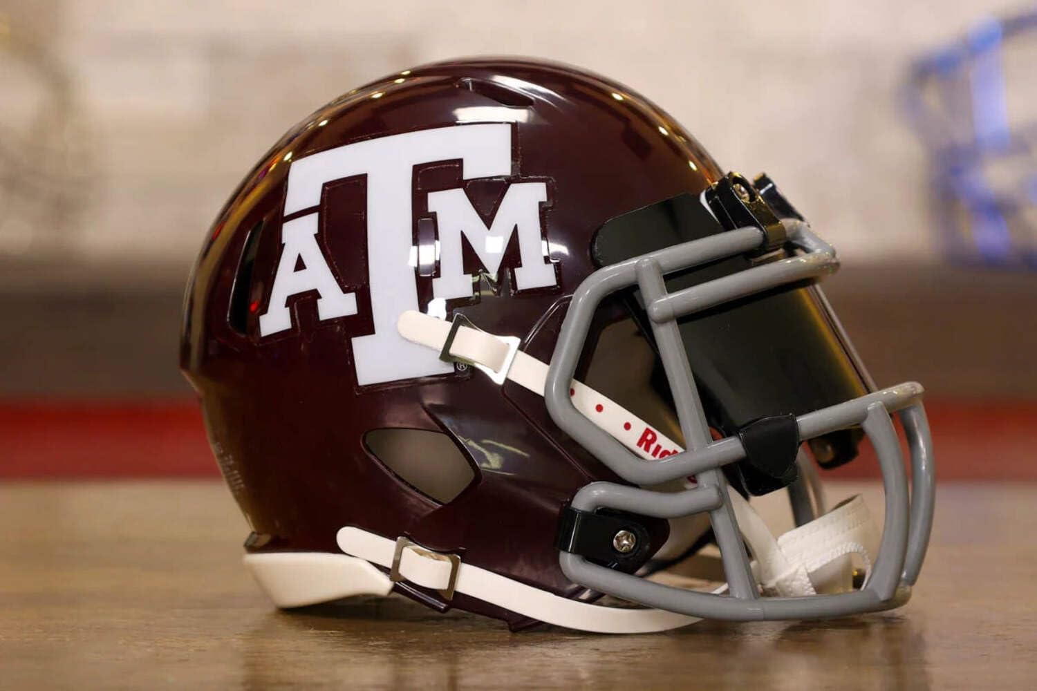 Texas A&M Collectible Speed Mini Helmet - GG Special Edition - with Free USA Flag Decal - Perfect for Sports Fans and Collectors - Green Gridiron