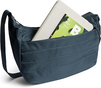Bellroy Laneway Crescent Bag 容量12L Amazon.co.jp: [Bellroy] Laneway Crescent Bag 容量12L シンプルな