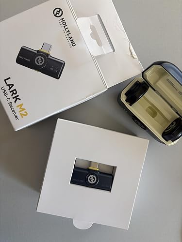 Amazon.co.jp: HOLLYLAND Lark M2 USB-C 受信機 Receiver : スポーツ