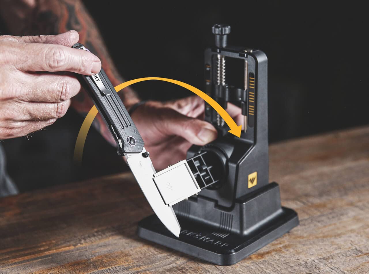 Work Sharp Schärfgerät Precision Adjust Knife Sharpener - manueller Messerschärfer mit einstellbarem Winkel - stabile und standfeste Grundlage für das Schleifen auf dem Tisch