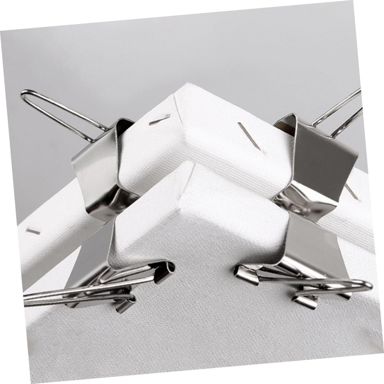 Housoutil 6pcs Stainless Steel Canvas Clips for Artists Sturdy Frame Separating Clamps Lightweight Painting Accessories for Indoor and Outdoor Use