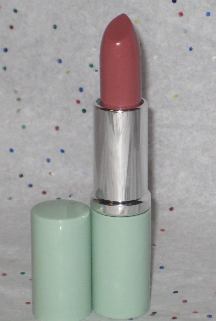 Clinique Different Lipstick Sweet Honey Beauty