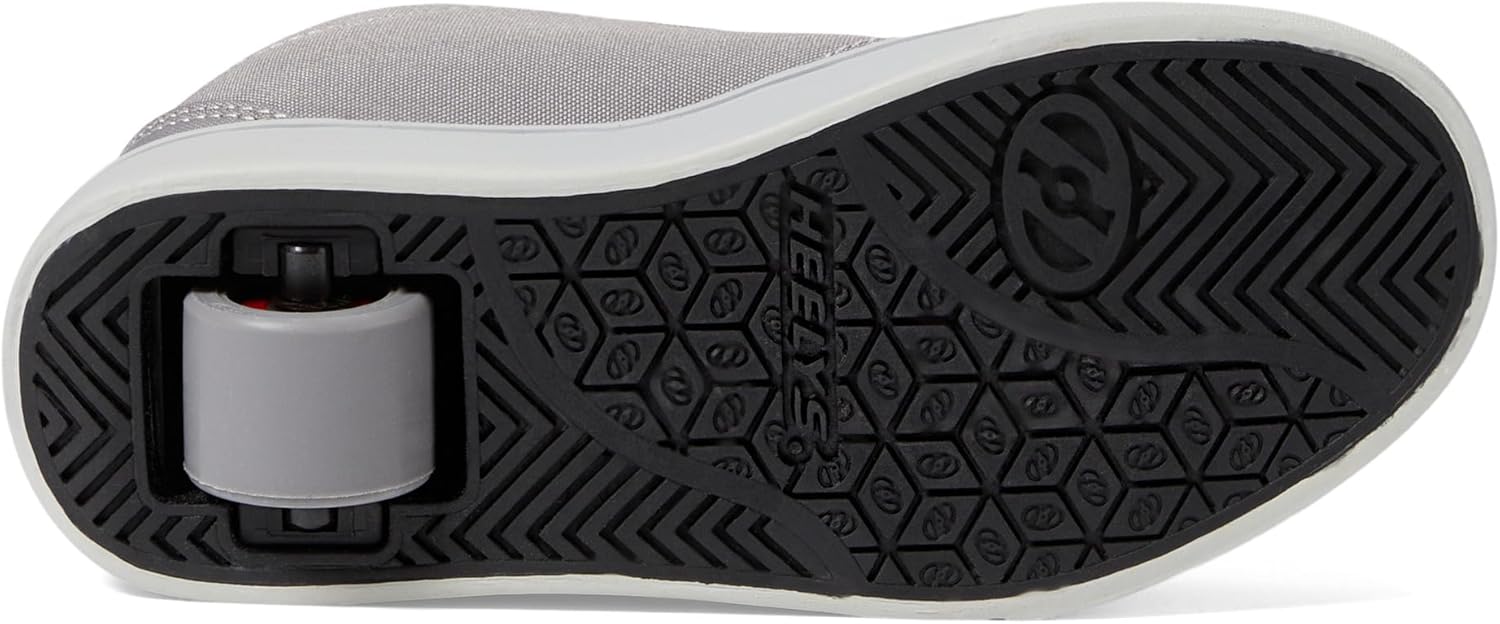 Heelys Voyager Tennis Shoe