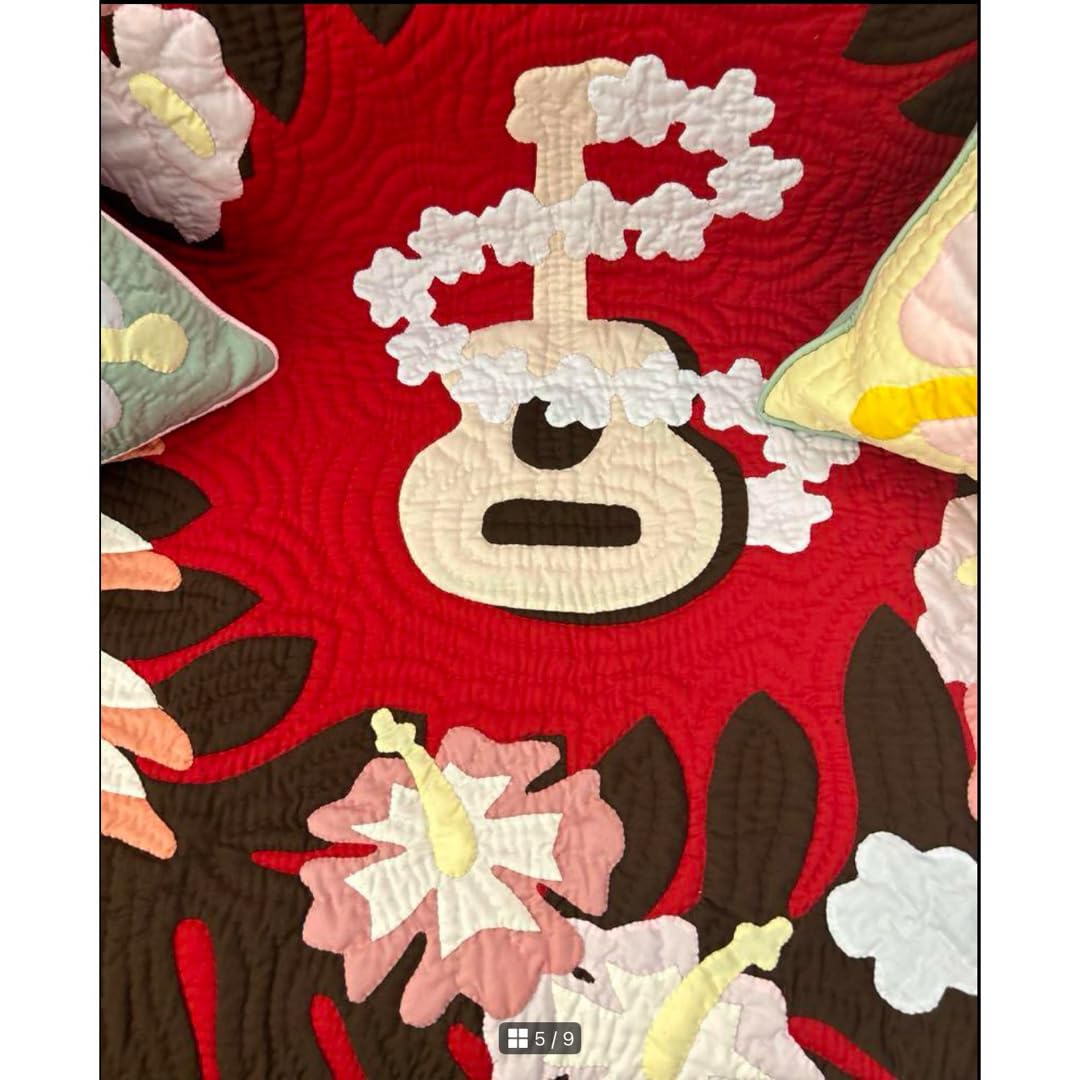 ハワイアンキルト　タペストリー　ウクレレ Amazon.co.jp: 正規品 タペストリー105x105cm ウクレレ赤 ハワイアン