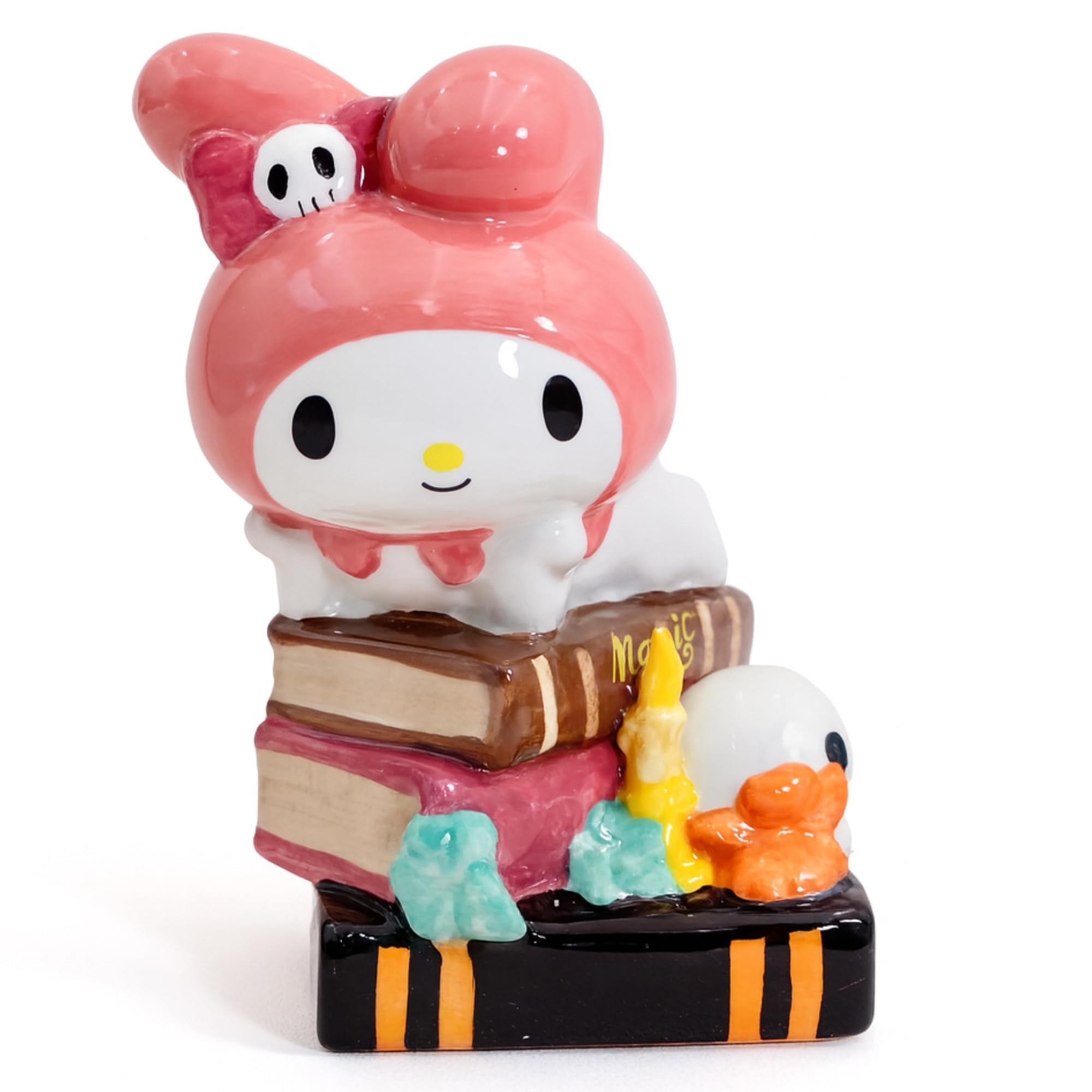 Amazon.com: My Melody Spooky Library Figurine, 5.5