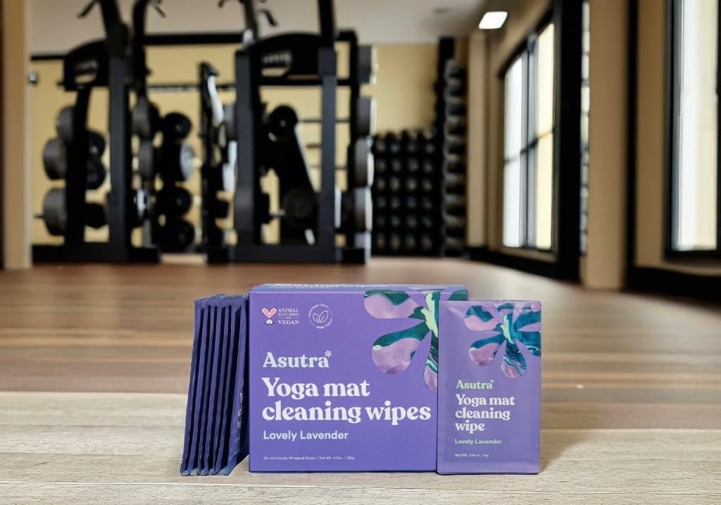 ASUTRA Toallitas de limpieza para esterilla de yoga (lavanda encantadora), toallitas envueltas individualmente, 2 cajas (30 cada una), sin residuos resbaladizos, limpieza profunda para equipo de
