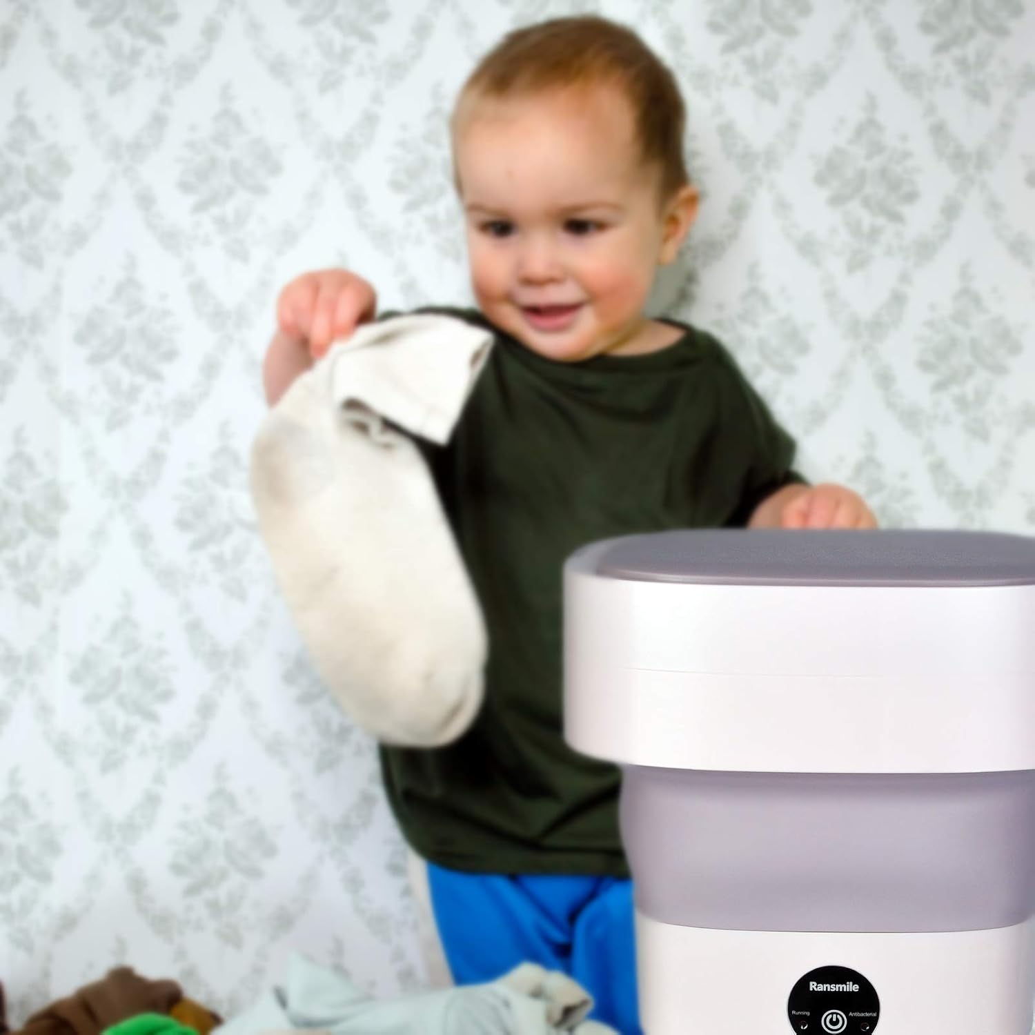 Bеѕt Dеаl Prоduсt Portable Mini Folding Washing Machine, Magic Foldable Small Clothes Washing Machine Washer Laundry Tub Wash Machine for Travelling Apartment Dorm The Third Generation Double Blue Light Design(Pink)