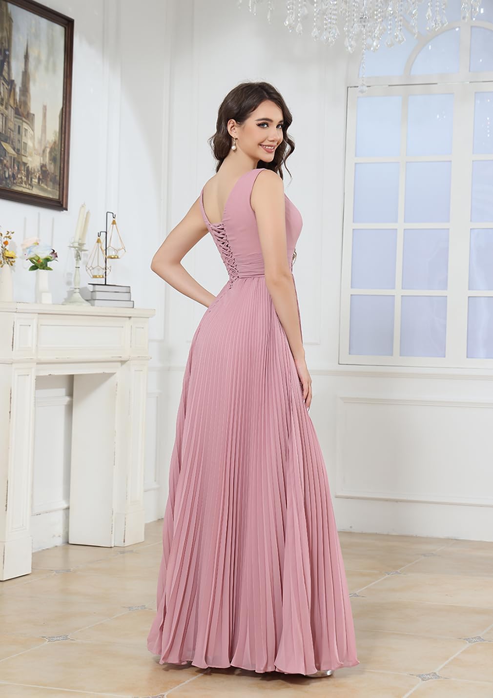 Women's Chiffon V Neck Bridesmaid Dresses Long Pleated A Line Formal Evening Gown with Pockets