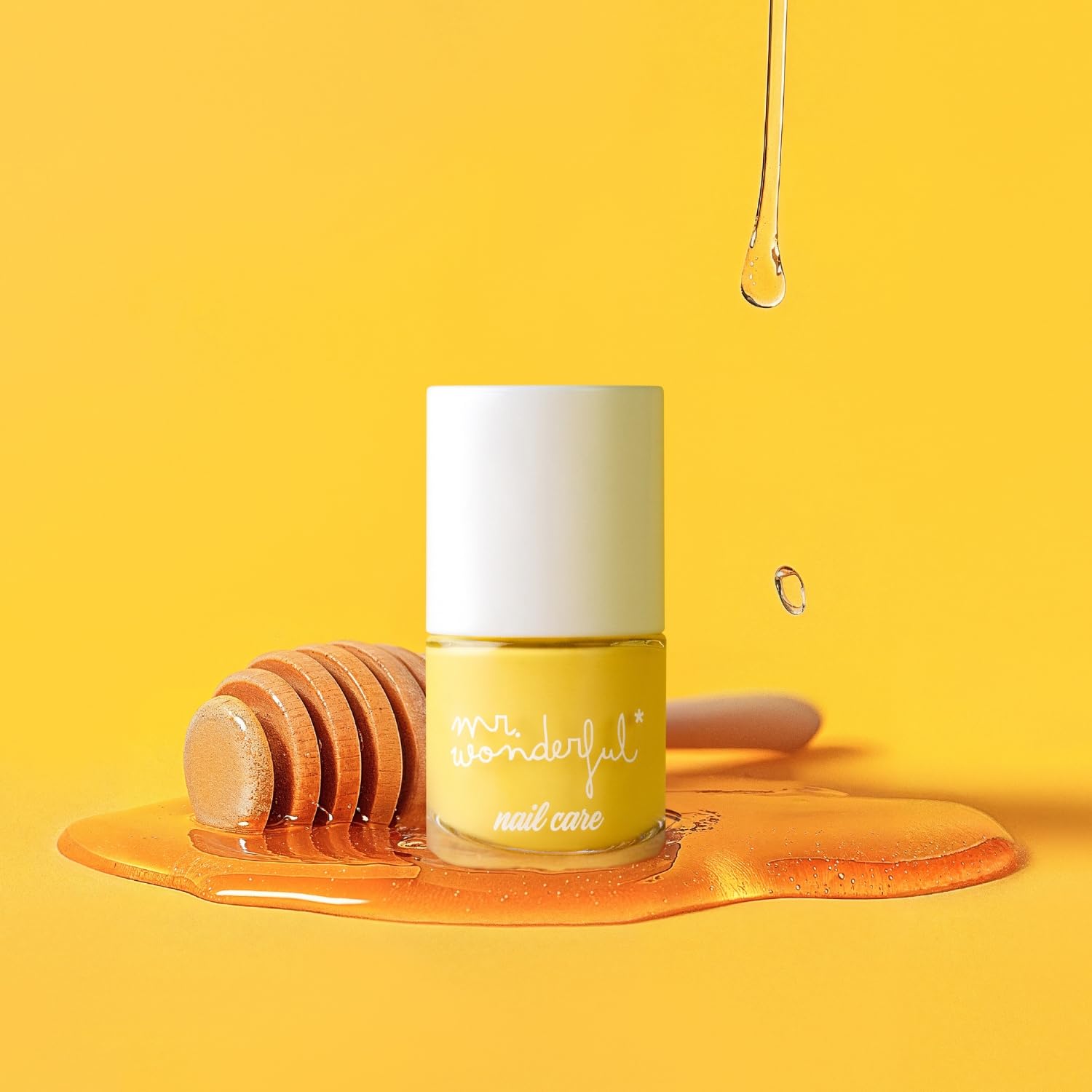 MR WONDERFUL - Estuche Laca de Uñas 5 x 8 ml, Cobertura Perfecta, Efecto Brillante y de Larga Duración, Fácil de Aplicar, Secado Rápido, Fórmula Vegana