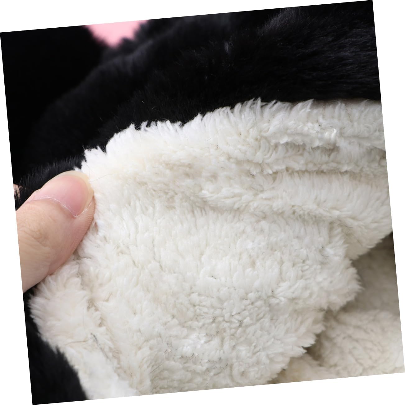 LIFKOME 1pc Women Warm Faux Fur Hat Earmuffs Cozy Hair Trapper Cap for Girls Stylish Hat for Christmas and Cold Weather Black