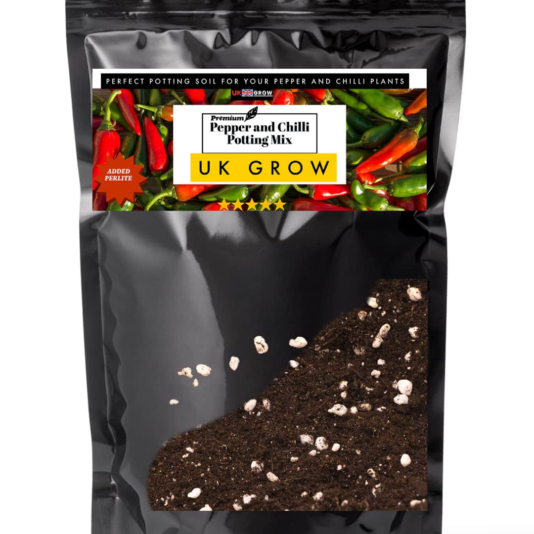 UK GROW -2L- BAG- Specialised Soil for Growing Chilli and Pepper Plants : Boosted Harvests with UK GROW Formula (Bagged, 2L)
