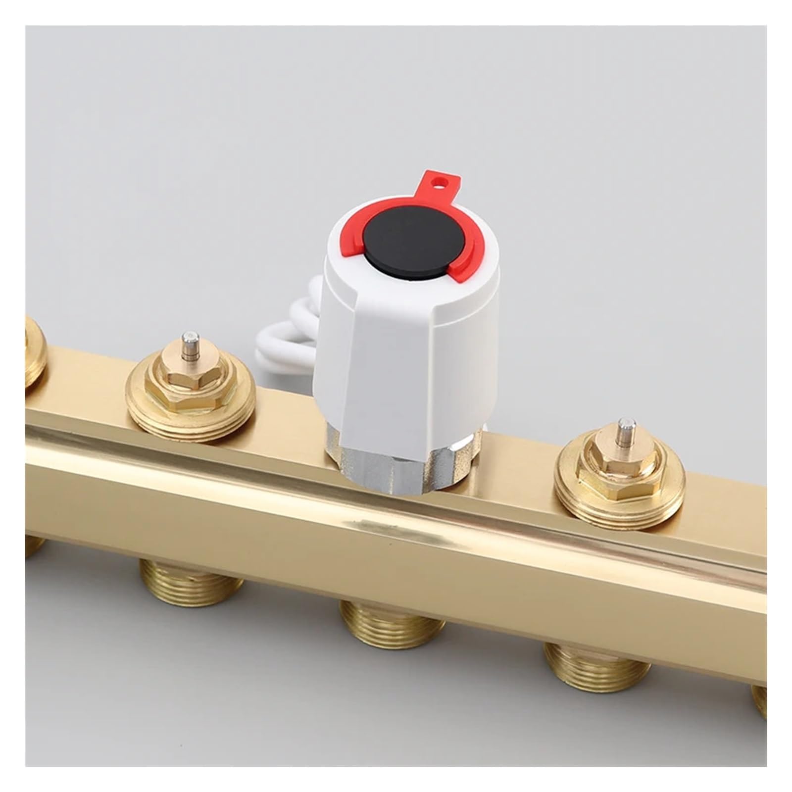 HWEIH 5 sztuk 230 V normalnie zamknięty NC M30 * 1,5 mm elektryczny siłownik termiczny do ogrzewania podłogowego TRV grzejnik termostatyczny-zawór