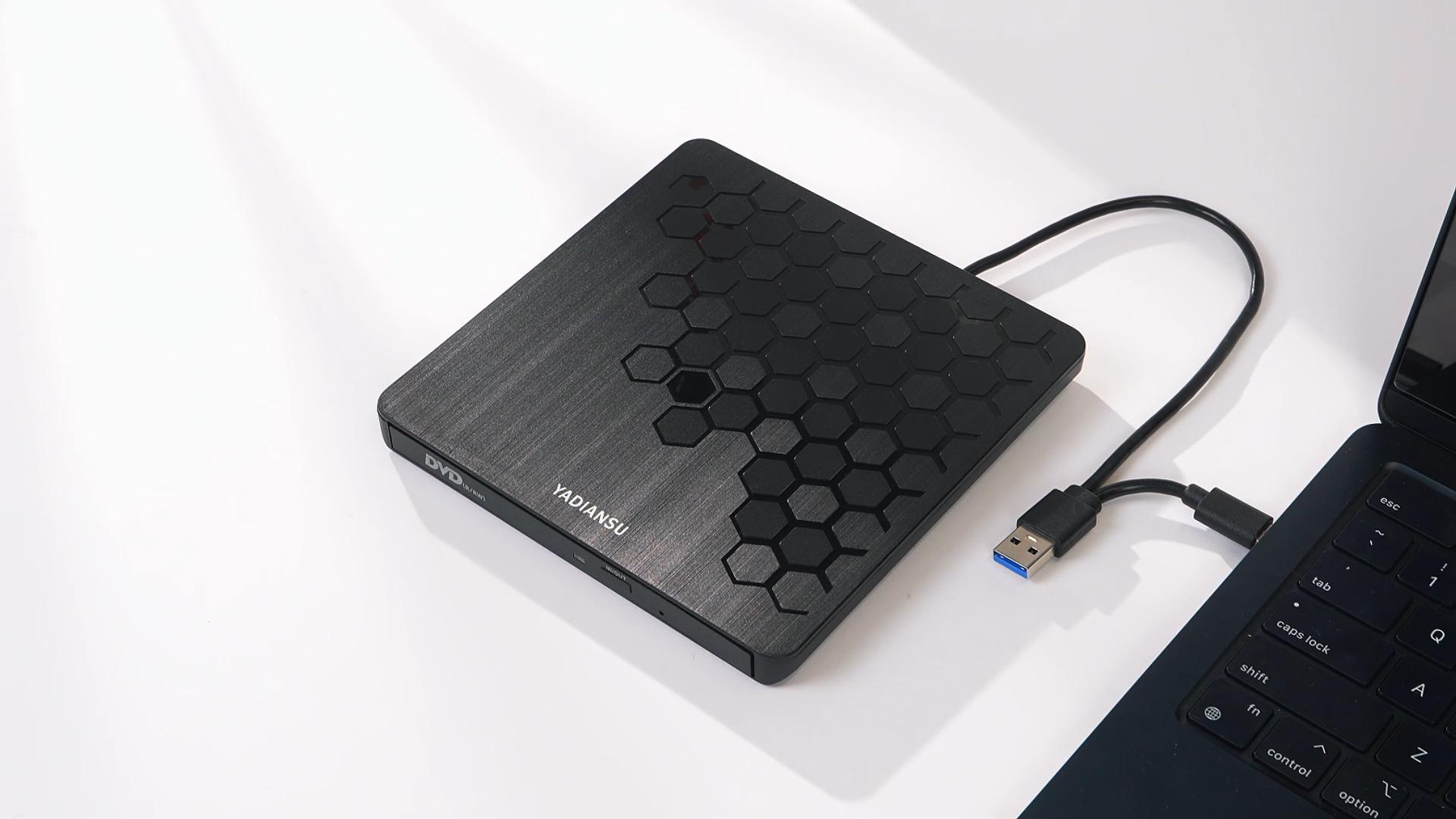 Amazon.com: External CD DVD Drive, 0.5″ Ultra Slim USB 3.0 Type-C