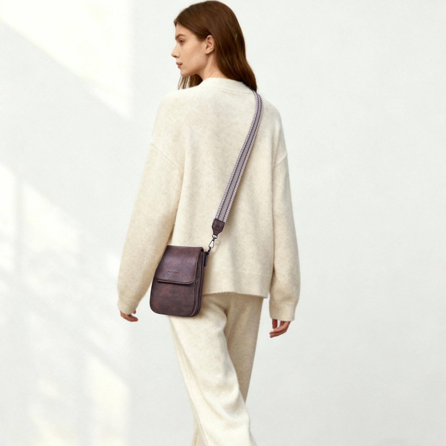 POIUGOYA Small Crossbody Bags for Women Trendy,Leather Triple Compartment Cell Phone Crossbody Wallet Purses with Card Slots | Small, Trendy, Triple Compartment, Cell Phone, with Card Slots, Small - Image 2